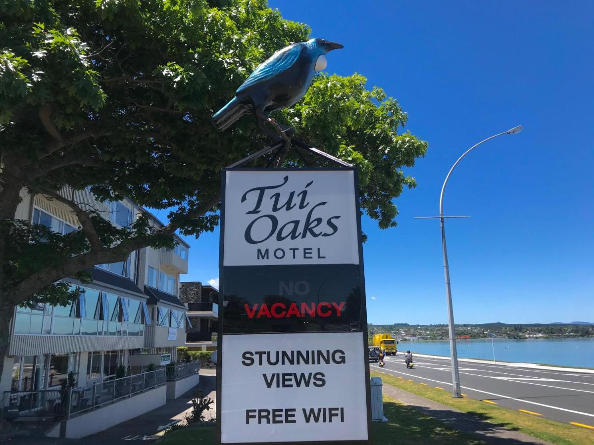 Tui Oaks Motel Taupo Kültér fotó