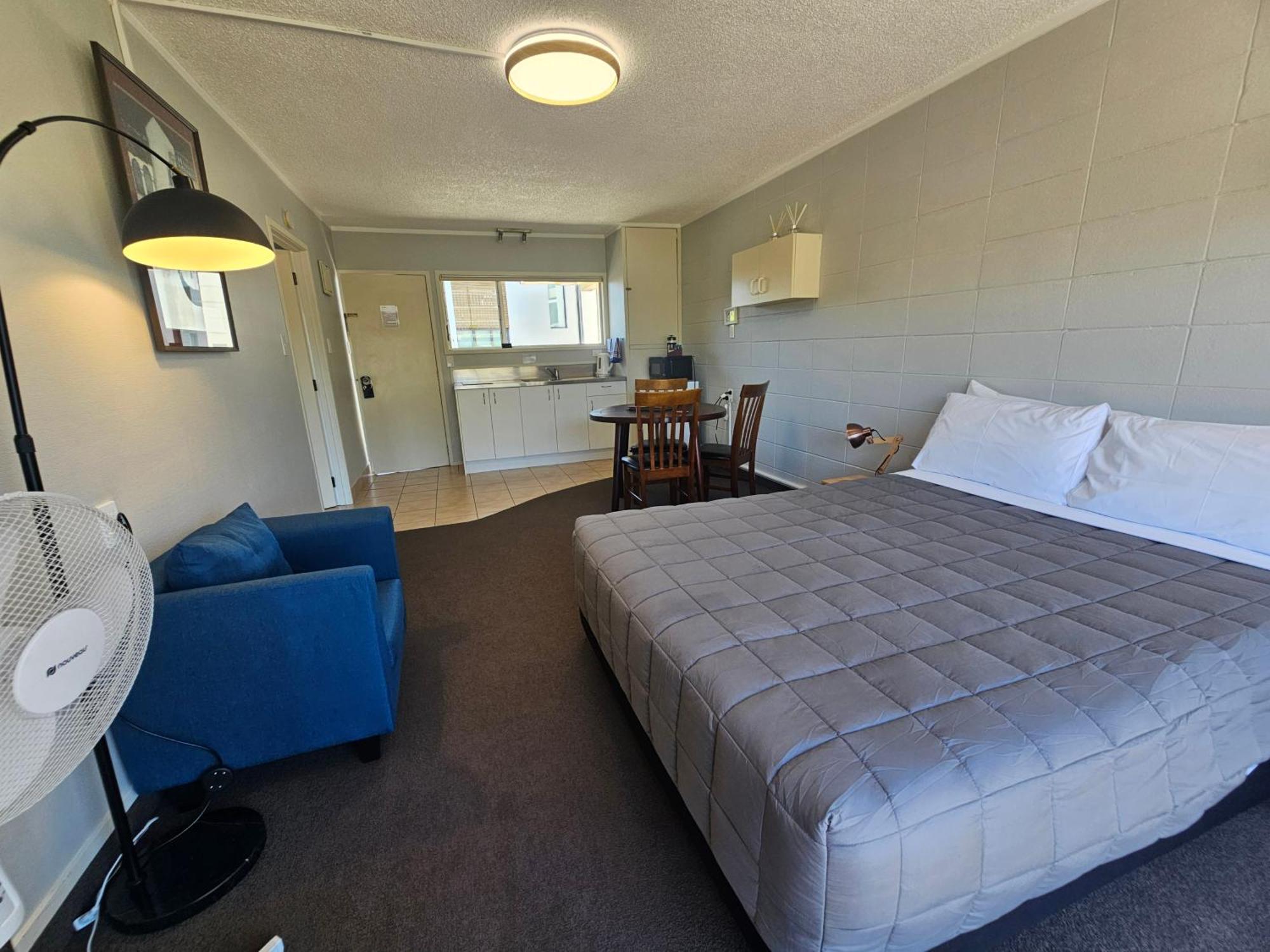 Tui Oaks Motel Taupo Kültér fotó