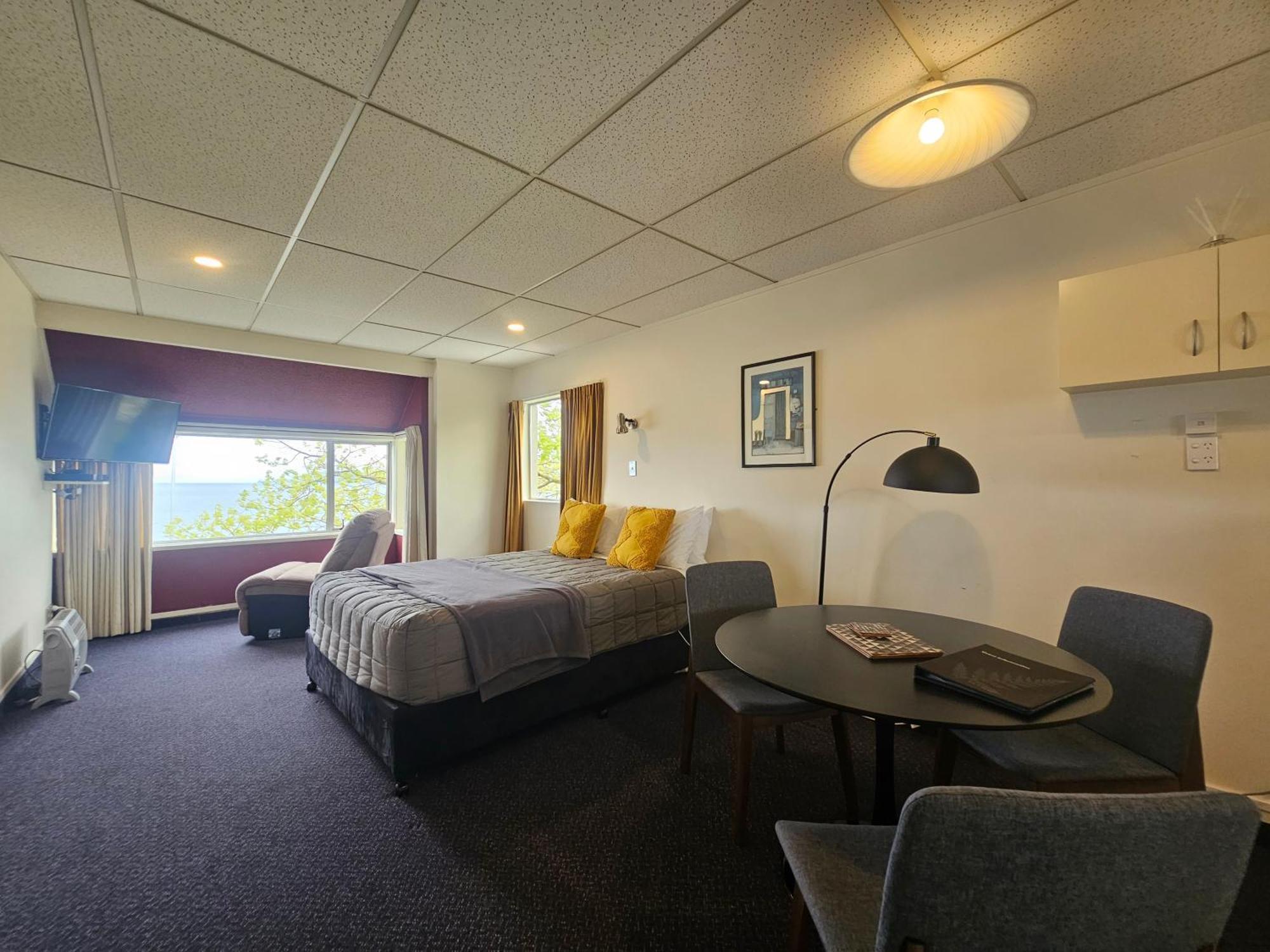 Tui Oaks Motel Taupo Kültér fotó
